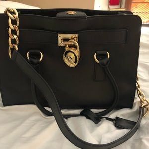 MK Purse